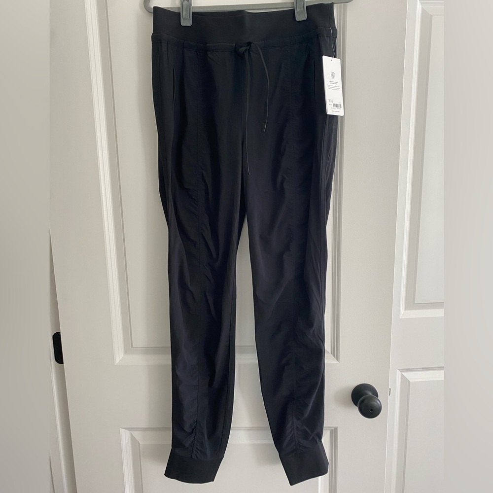 Athleta Women’s Black Joggers Attitude Pant 12T NWT
